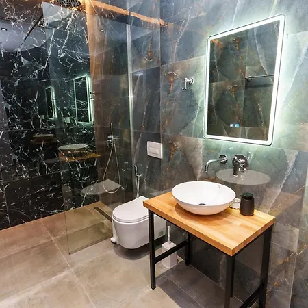 Apartment V&v Sarande