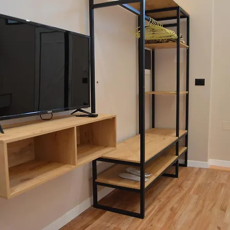 Apartment V&v *
