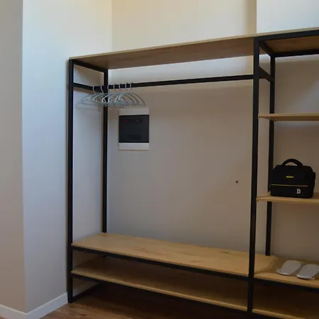 V&v Apartment