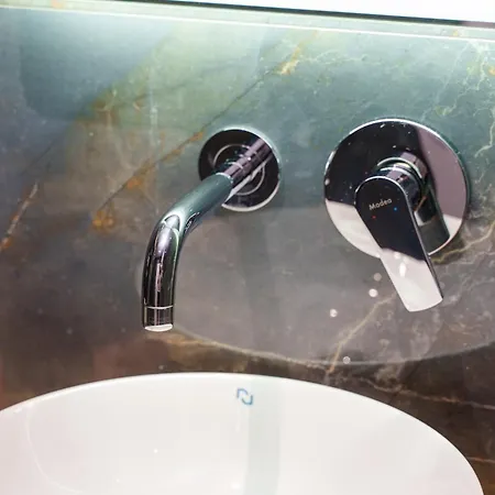 V&v דירה סרנדה